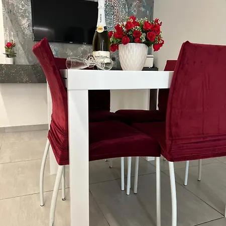 2020 House * 만프레도니아